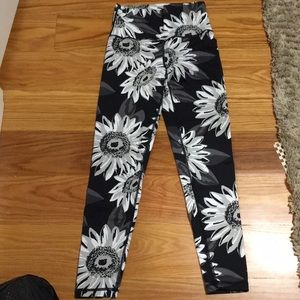 Aerie floral leggings